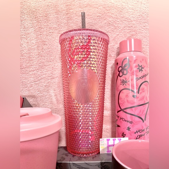 BLACKPINK x Starbucks Pink Stud Cold Cup (Jisoo’s Pick) - Picture 1 of 1